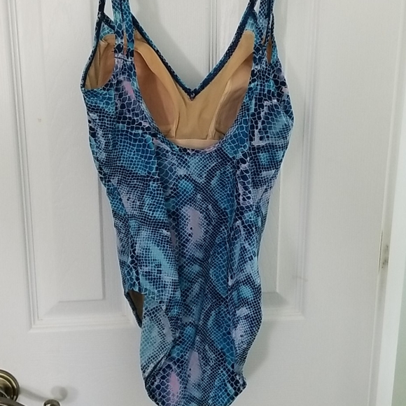 Summer Clearance: One piece bath suit and matching shirt - Picture 2 of 3